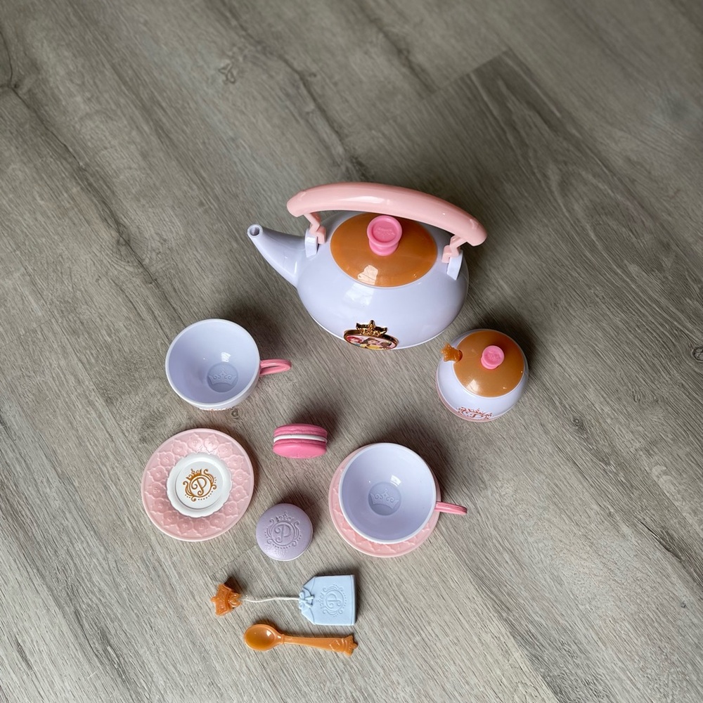 Disney Pink & White Princess Tea Set Playset - Picture 2 of 4